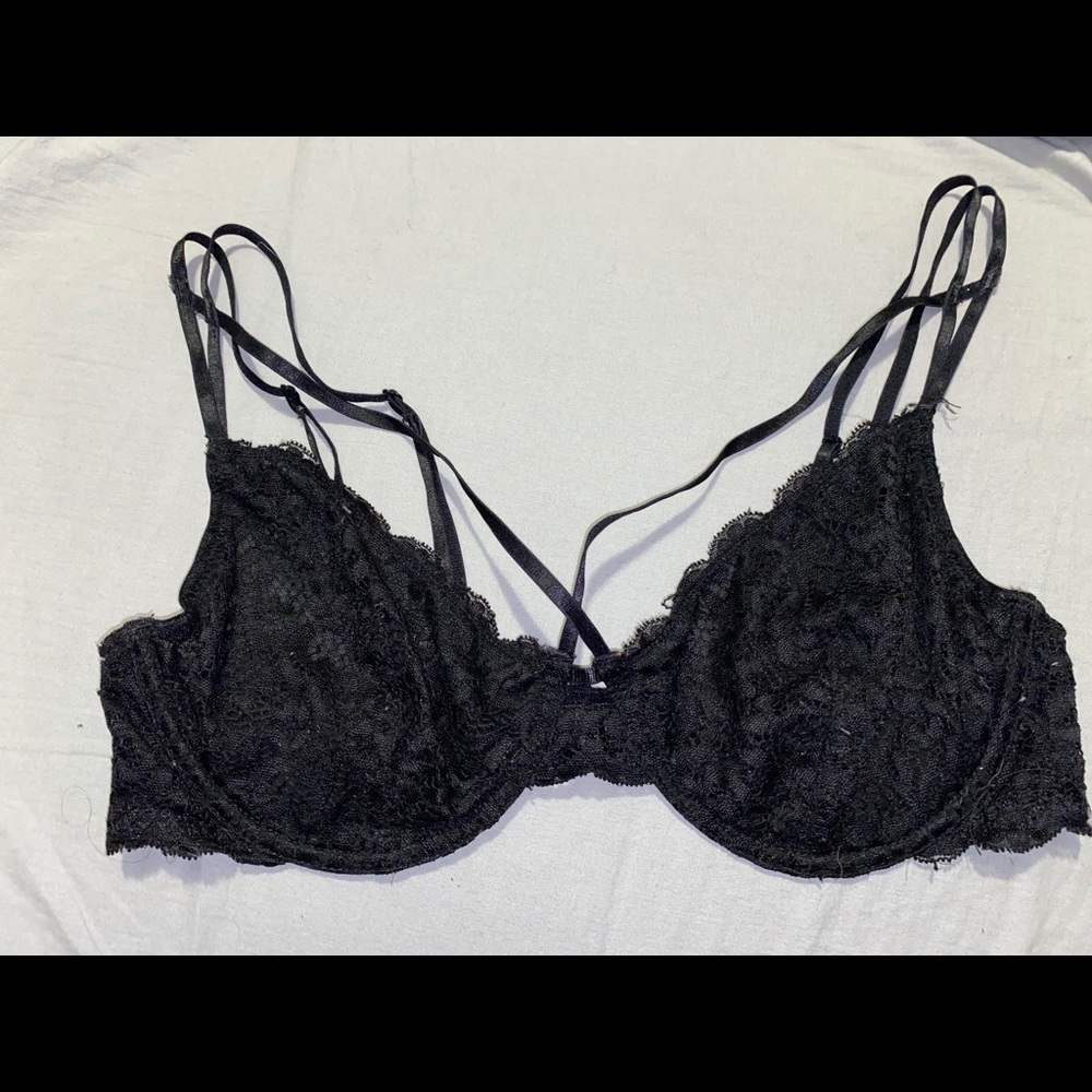 Forever 21 Black Strappy Bra